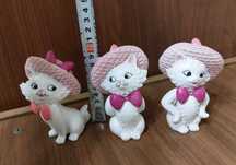 Кошечка в шляпе. Сувенир статуэтка фигурка. Кошка в шляпке