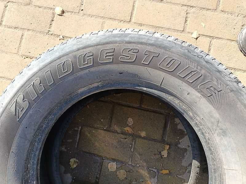 Шины 265/65 R17 - "Bridgestone Dueler H/T 840" (Япония), летние.