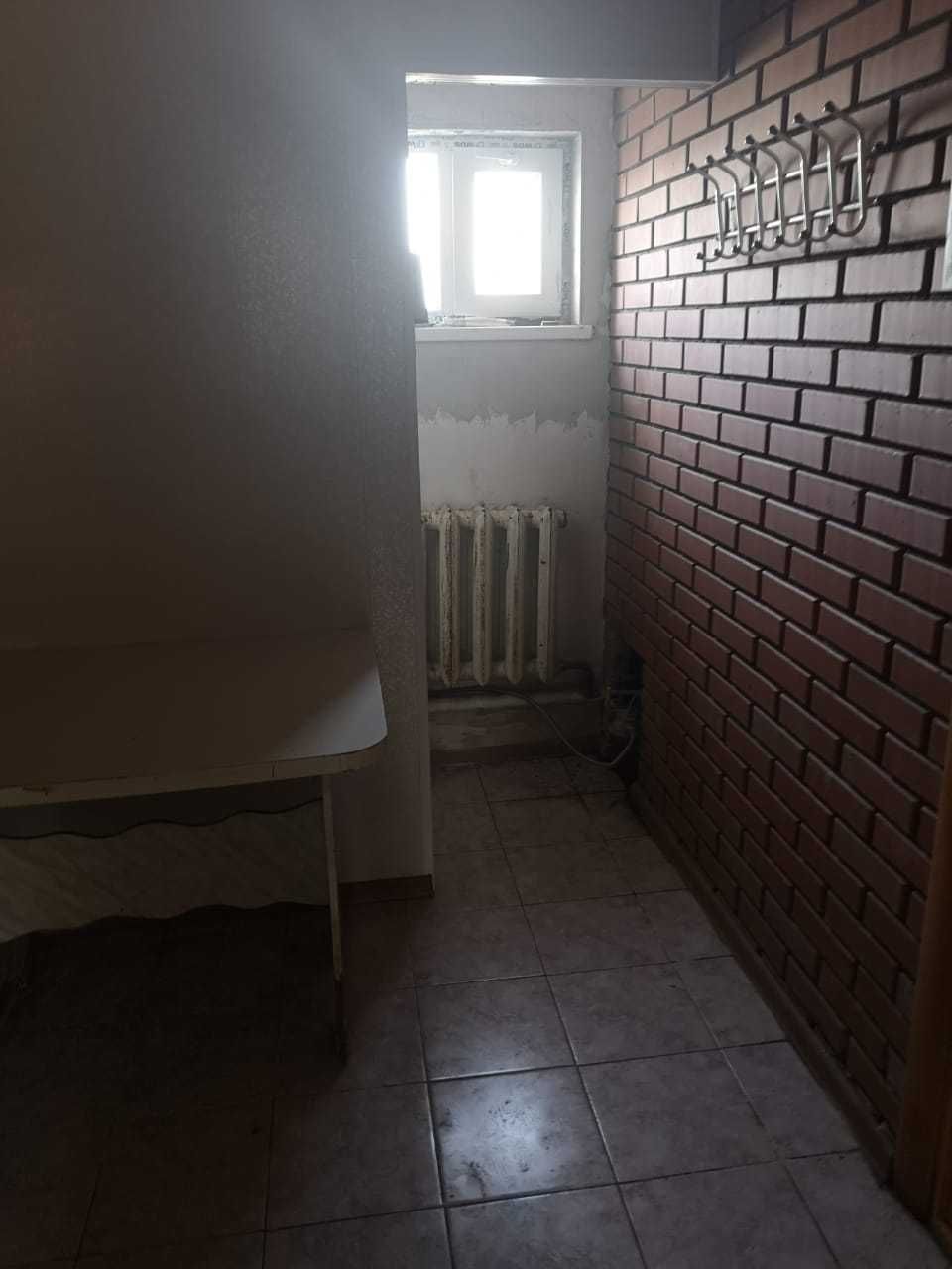 Продам 3 дома в одном дворе или обменяю на благоуст. квартиру. Бизнес.