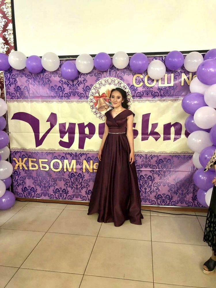 Вечерний платье