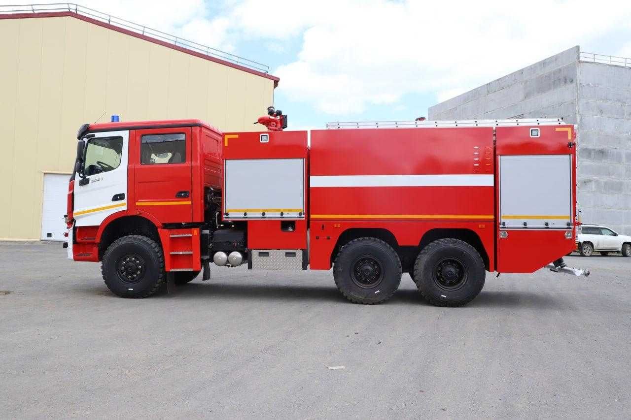 Пожарная автоцистерна, шасси, седельный тягач