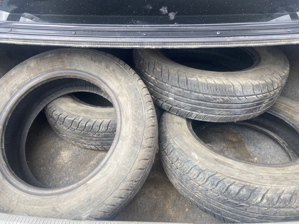 Шины 195/65r15.