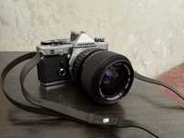 Продается винтажная камера Olympus OM-1 с объективом и бонусом!