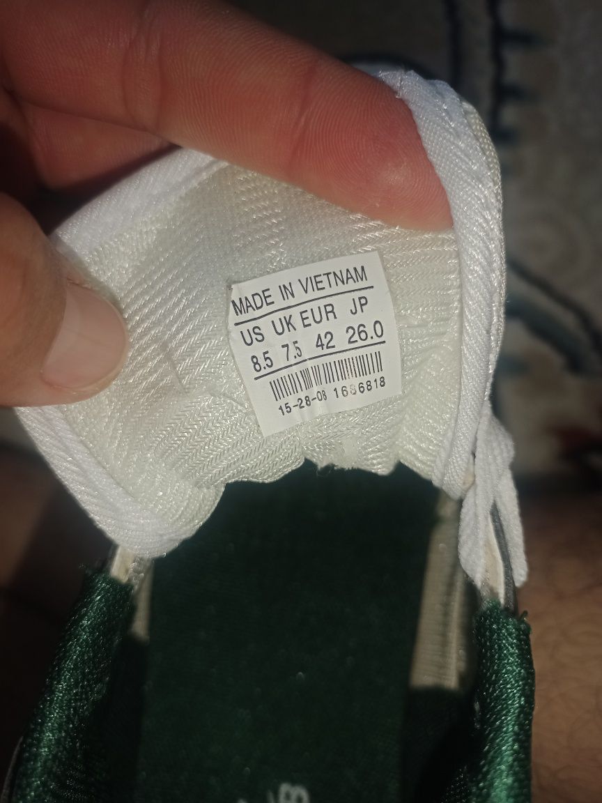 Nike кросовка сатылады