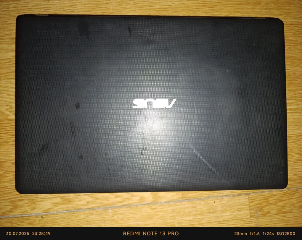 Asus X551C ноут (не работает экран, экарн черный когда включаешь)