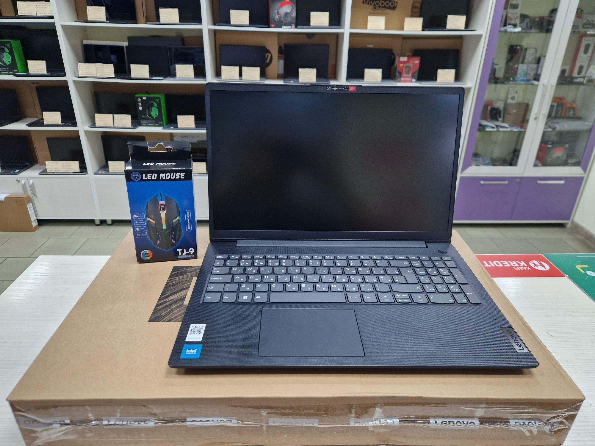 Новые Lenovo (4 Gb DDR4, 256 Gb SSD)