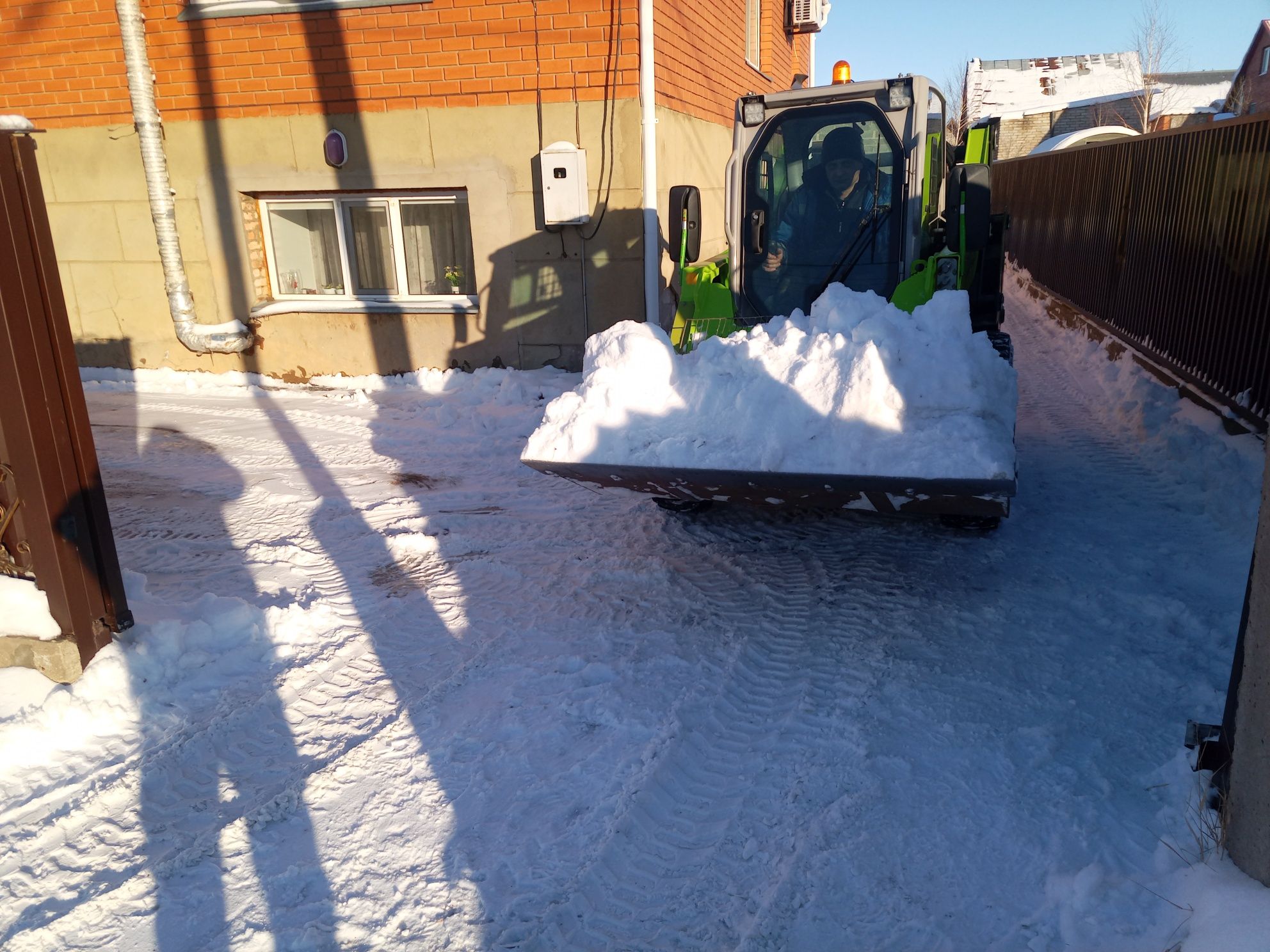 Услуги Бобкат, минипогрузчик, ямобур, погрузчик, bobcat, гидромолот