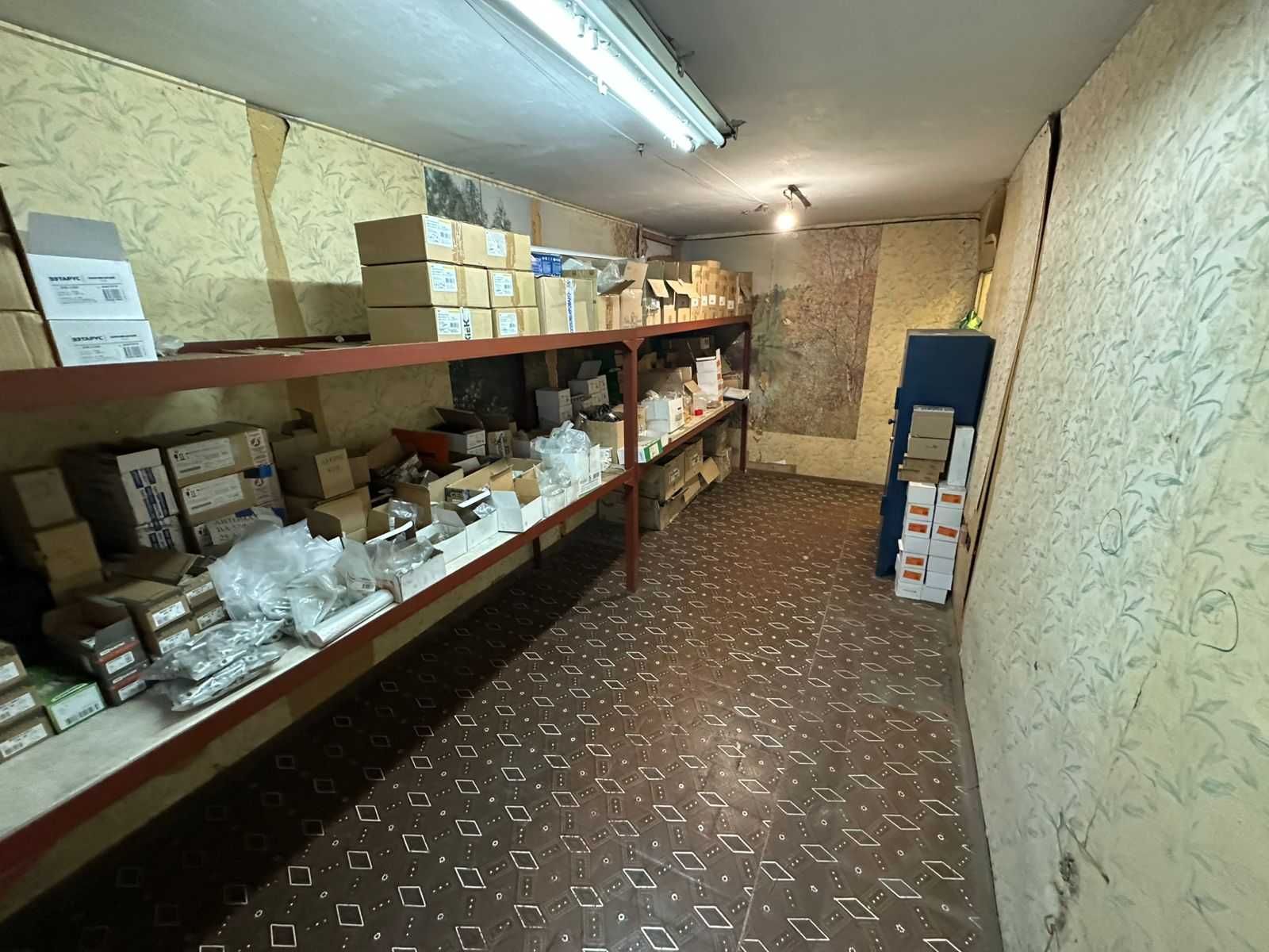 Помещение 140м2, центр города, Абая-Михаэлиса, 6 помещений, 9 комнат