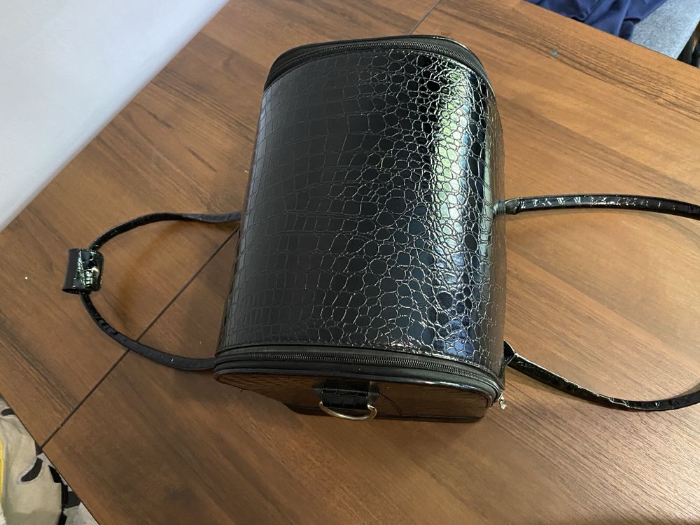 Продам сумку визажиста