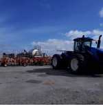 Продается трактор NEW HOLLAND T9.670 и Посевной комплекс BOURGAULT