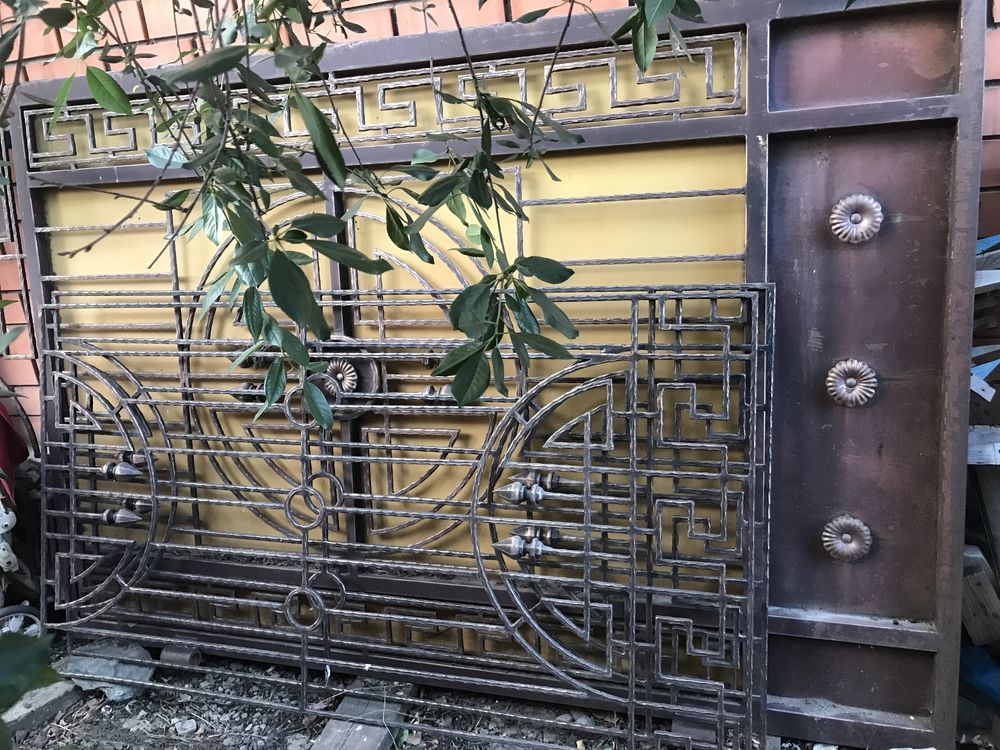 Продам кованные ворота