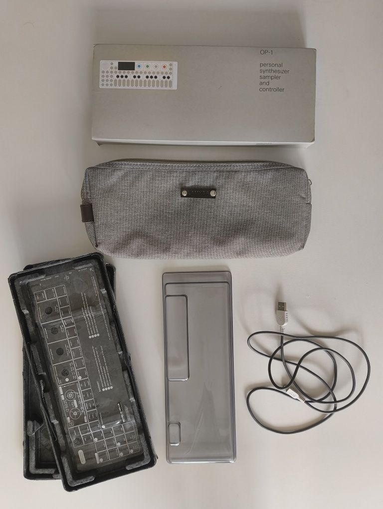 OP-1 teenage engineering (midi-controller)