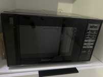 Продам микроволновку Panasonic