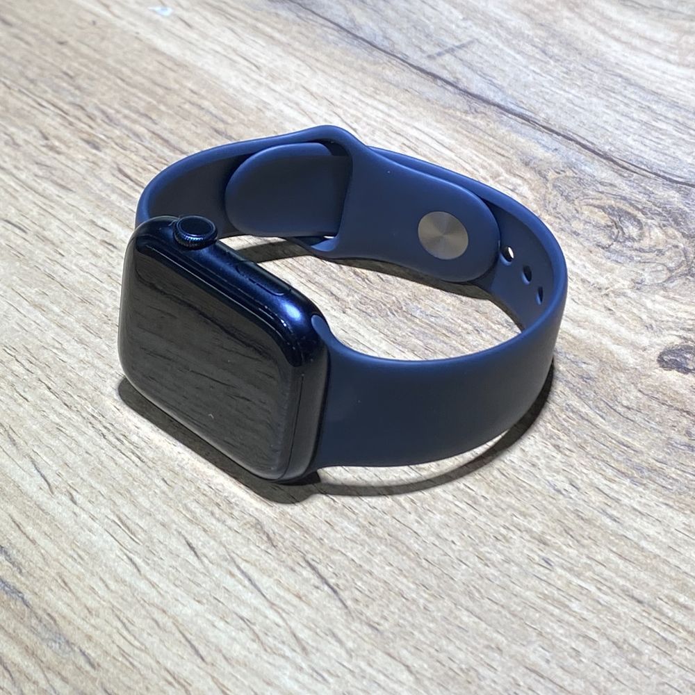 Apple Watch Series 8, 45 mm, заблокирован icloud, 9998/A10