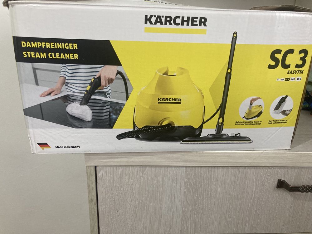 Продам Пароочиститель Karcher