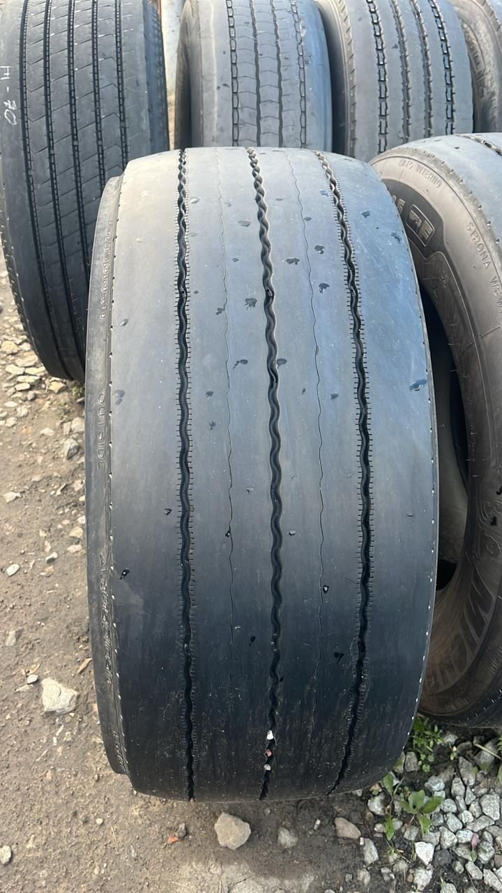 Продам резину грузовую