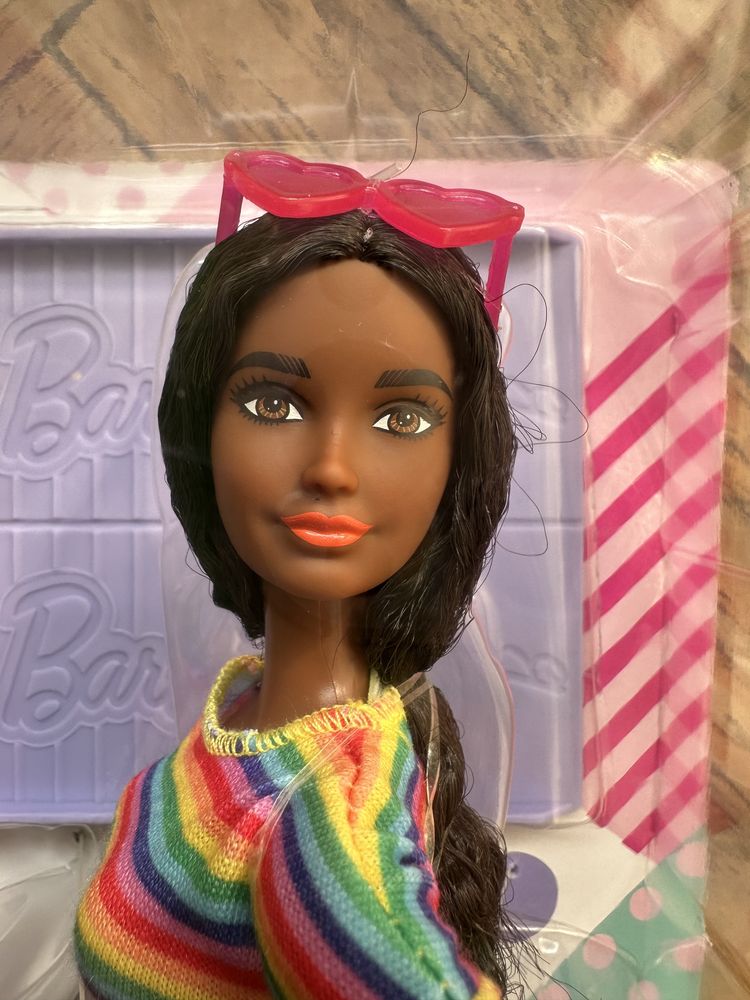 Barbie / Куклы Барби в коляске (каждая за 19 500)