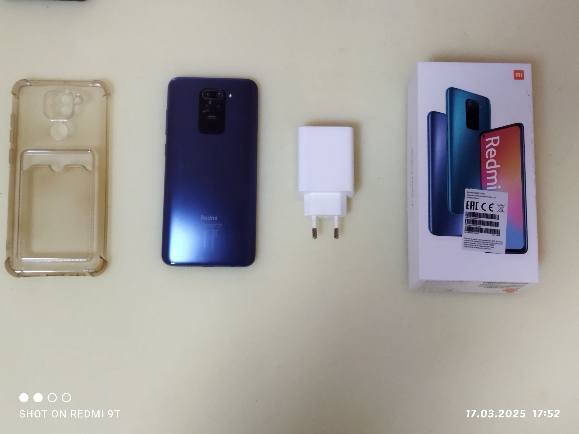 Redmi note 9 память 4/128 гб в хорошем состоянии с документами