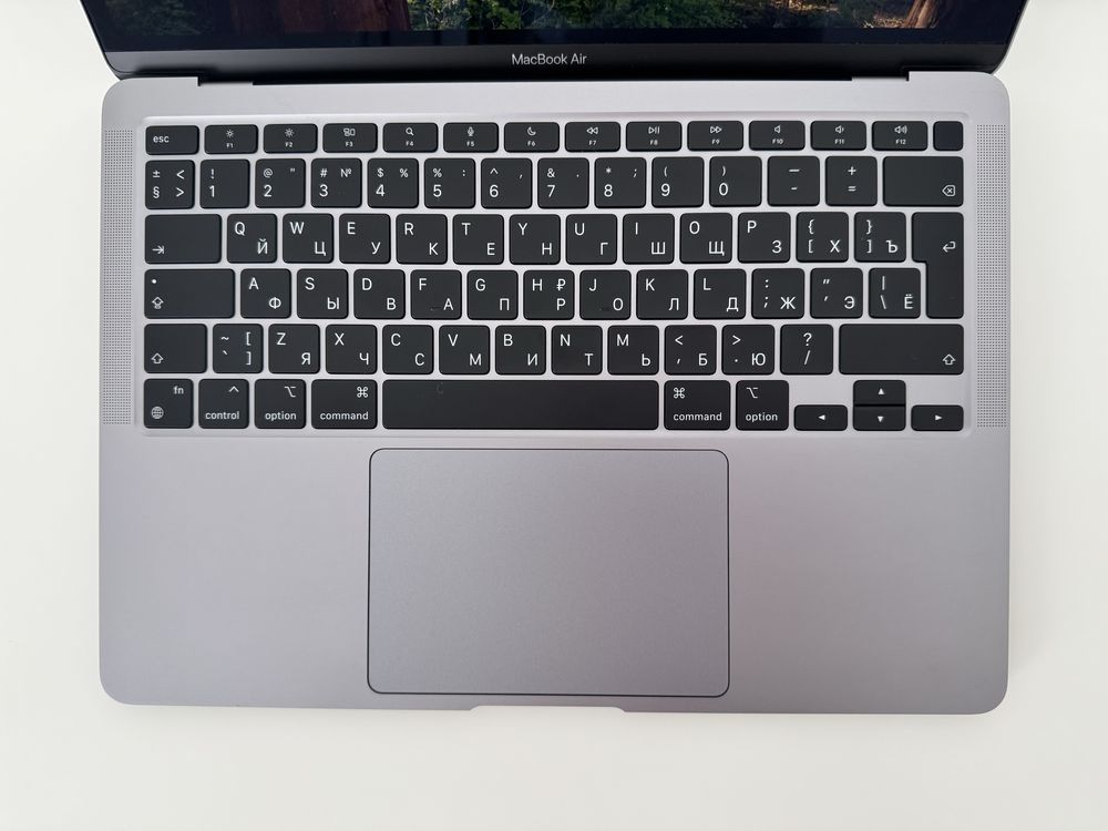Macbook air m1 2020