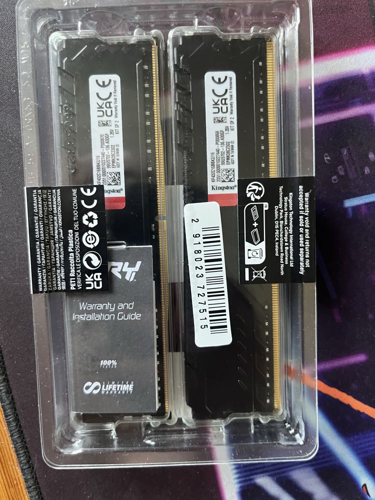 Оперативная память Kingston FURY, две плашки по 8 GB