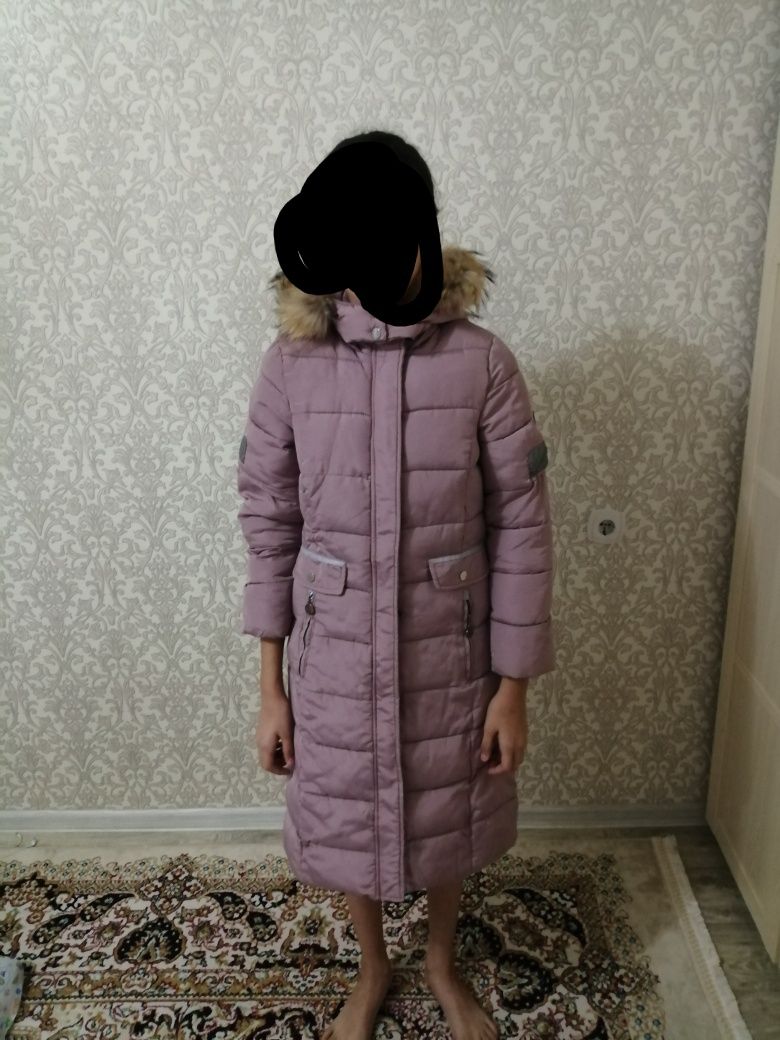 Продам куртку для девочки 10-12 лет