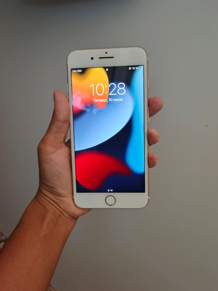 Айфон 7+ телефон