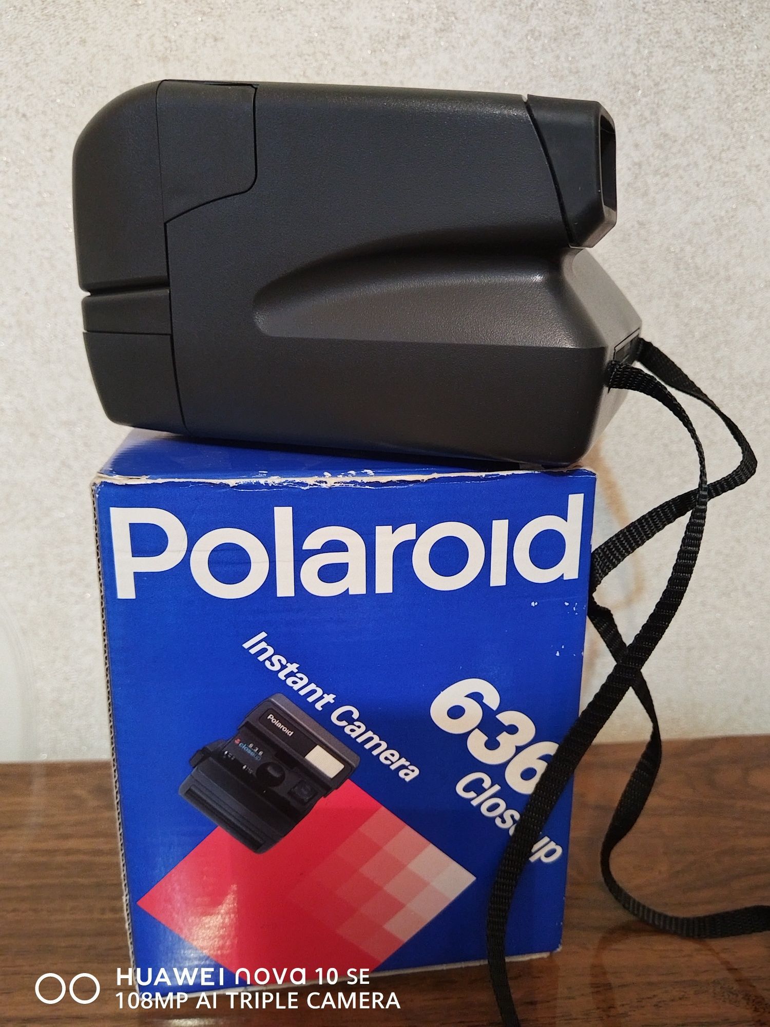 Фотоаппараты Кодак и Polaroid