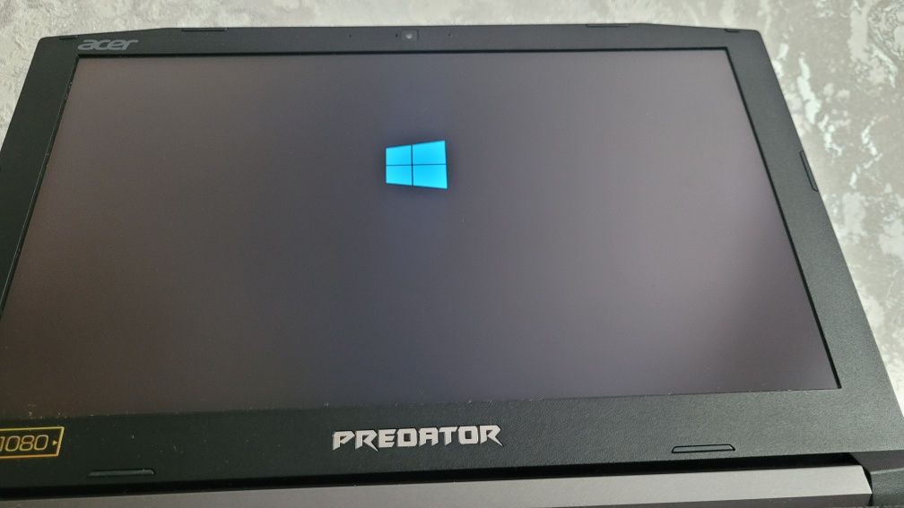 Predator helios 300