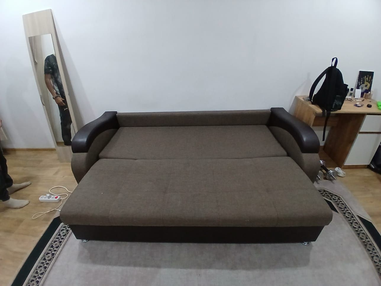 Продам диван раскладной, есть доставка