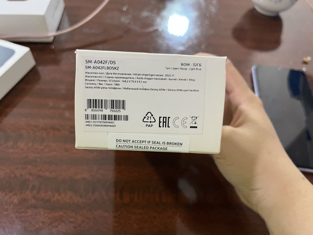 Продам самсунг АО4е