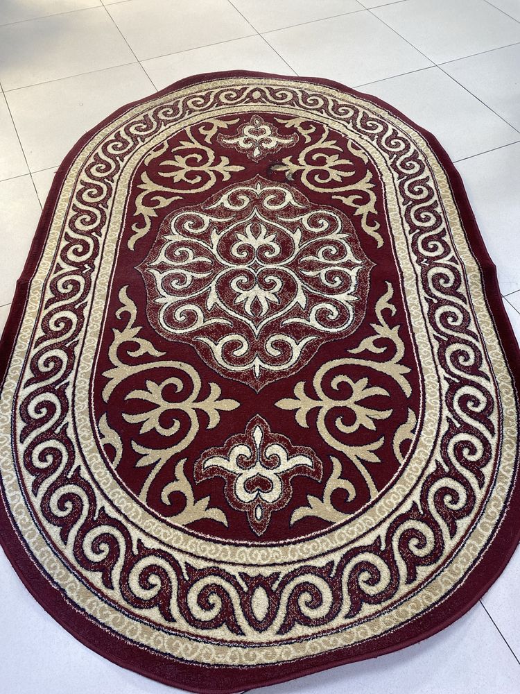 Продам коврик с казахским орнаментом  2/1,5размер