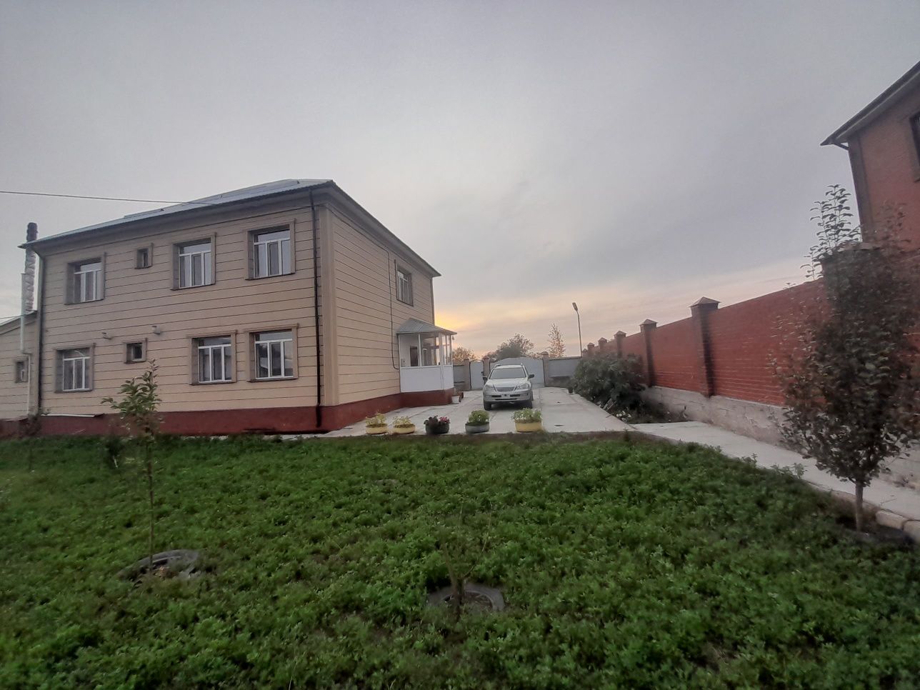 Продам дом 2х этажный
