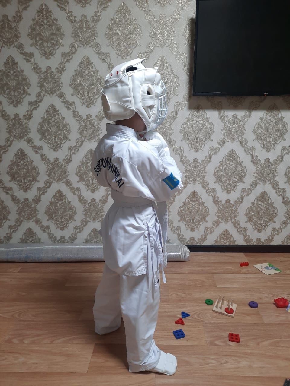 Рассрочку Продам кимано для каратэ на 5-8лет