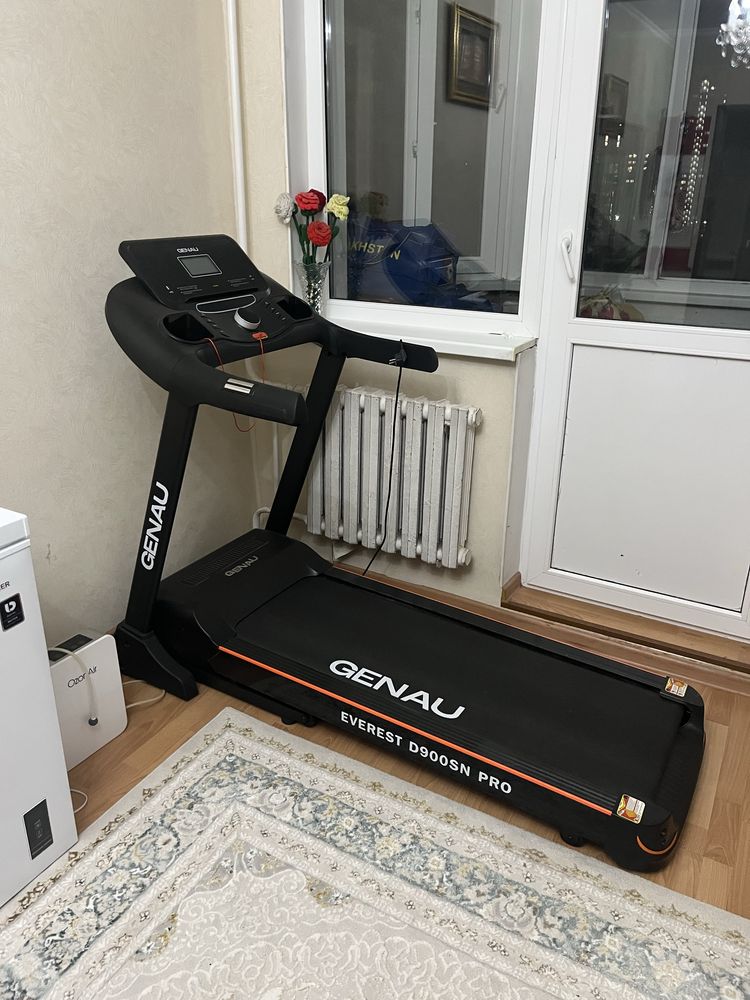 Продам беговую дорожку
