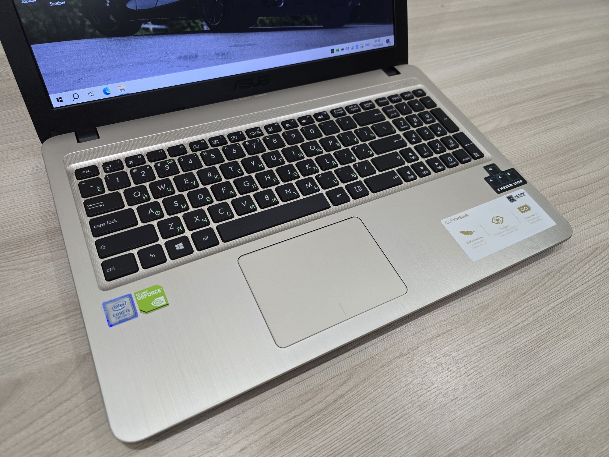 ASUS, Core i3, Ram 12Gb, SSD 480Gb, NVIDIA 2Gb