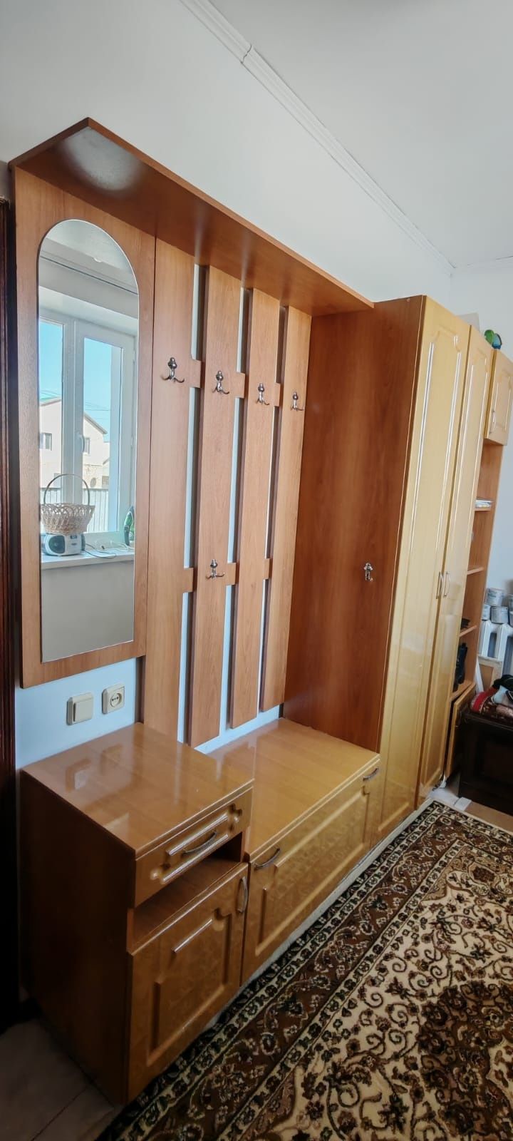 Продам мебель для прихожей