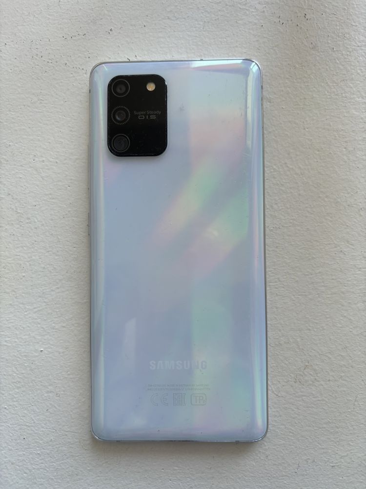 Samsung S10Lite б/у