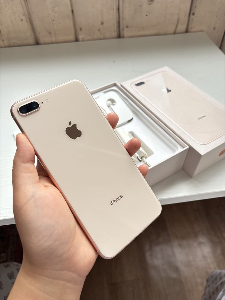 iPhone 8 плюс 64гб Полный комплект