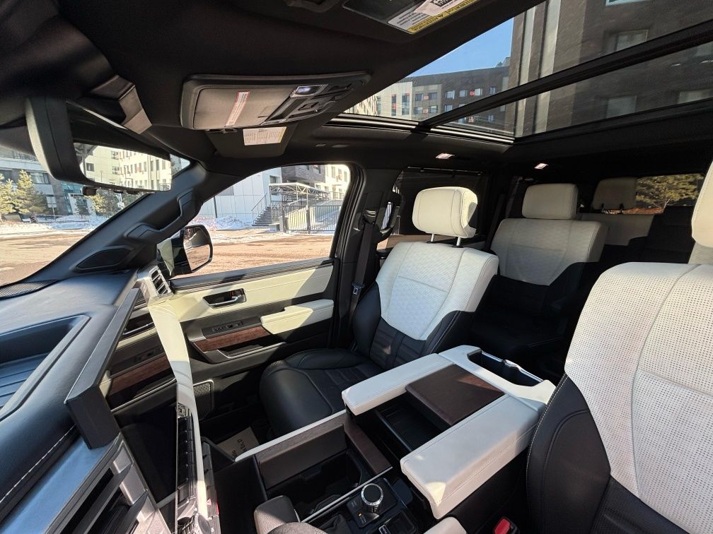 Продажа Toyota Sequoia
