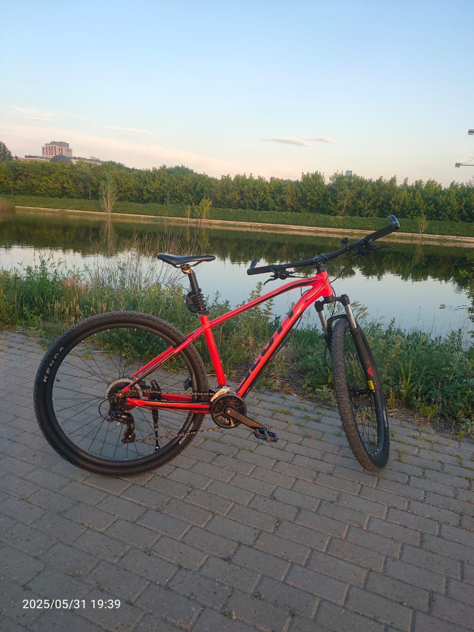 Горный велосипед Scott Aspect 960