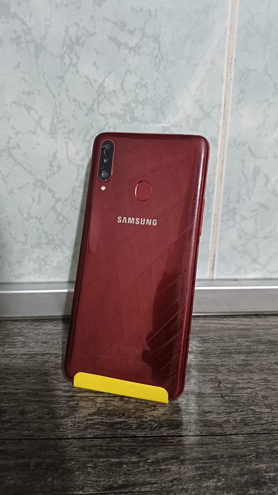 Продам Samsung a20s