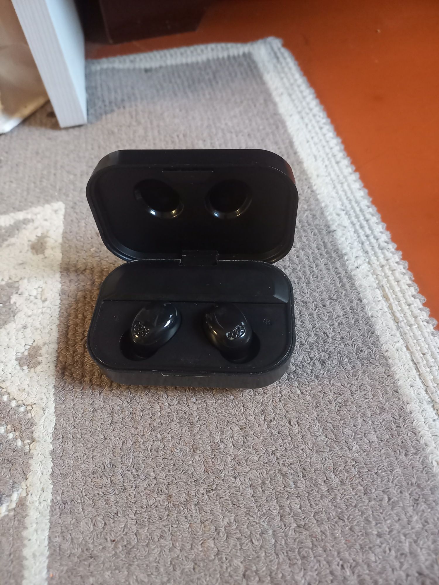 MOMENTUM True Wireless 3.