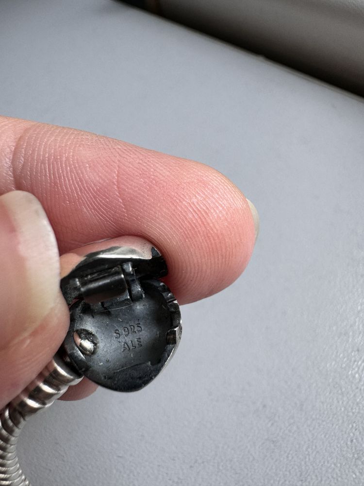 Браслет Pandora продам