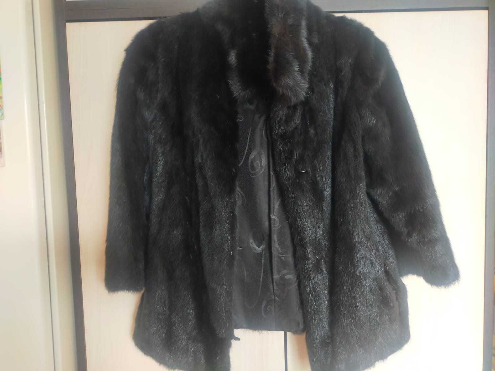 Продам норковую шубку