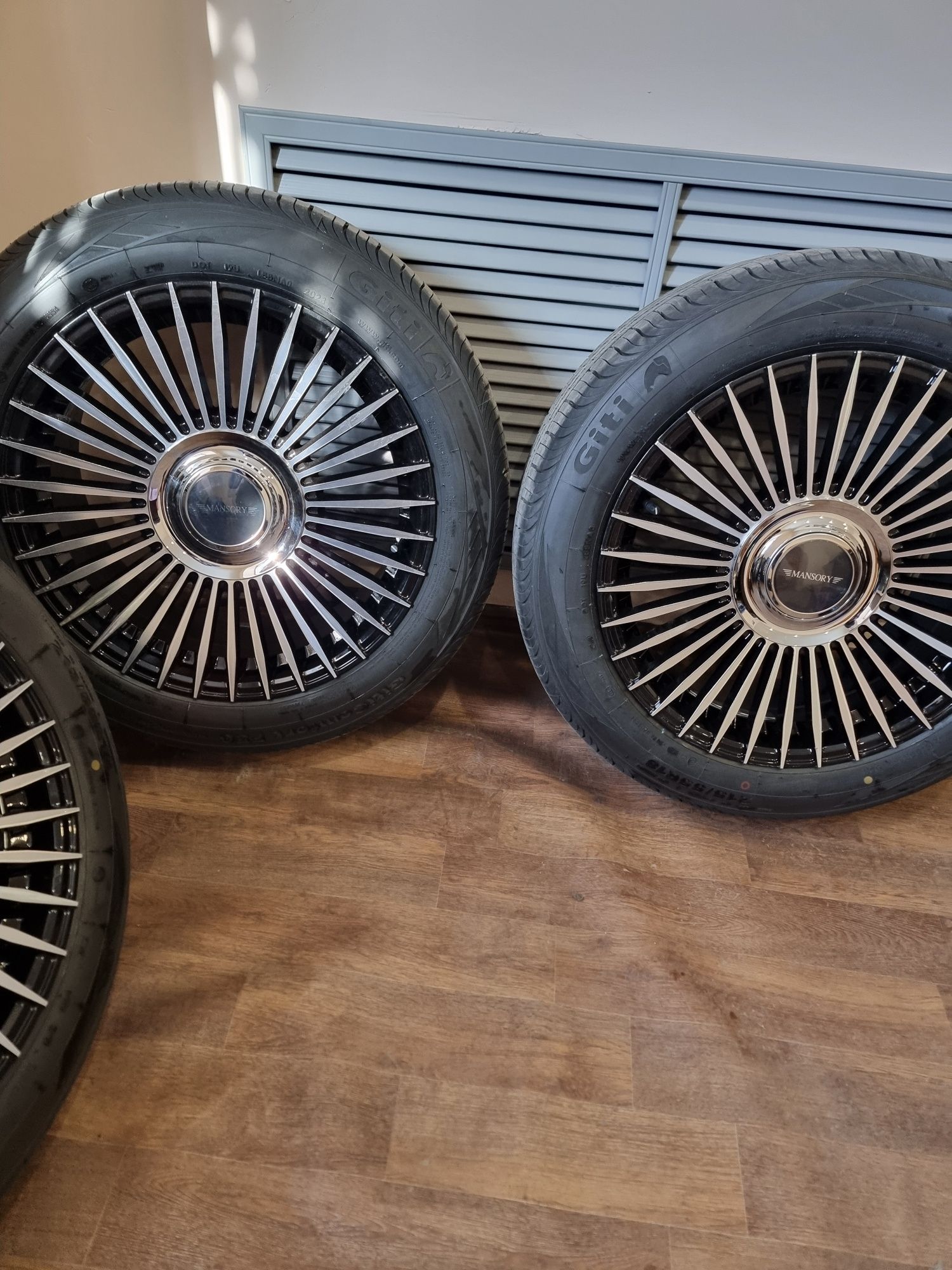 Продам новые диски R18