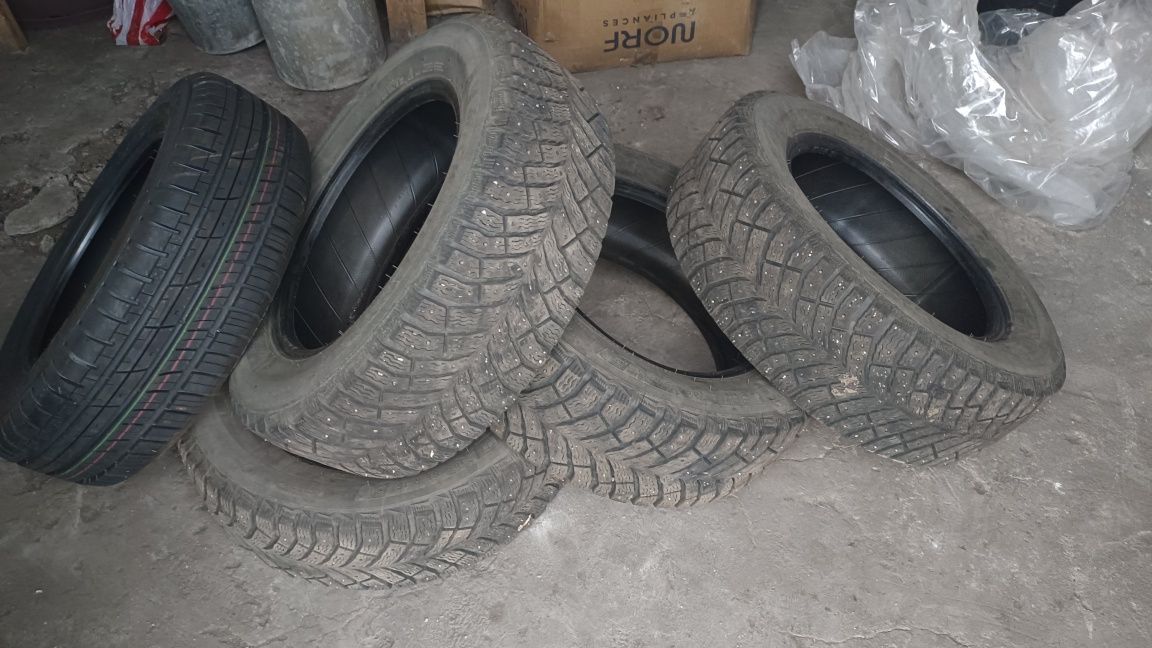 Шина зимняя 195/65R15