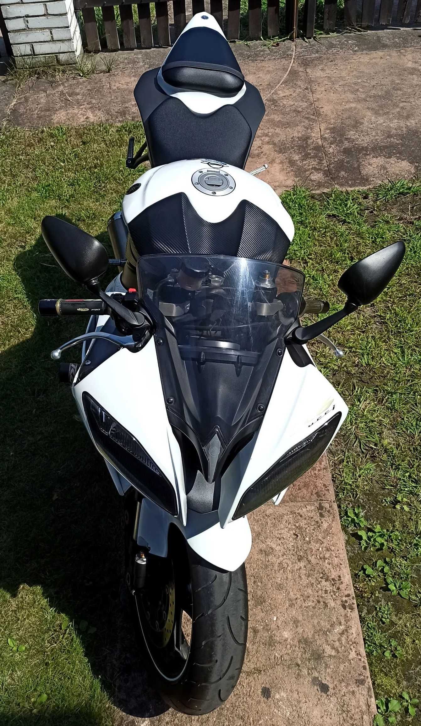 Мотоцикл Yamaha R6