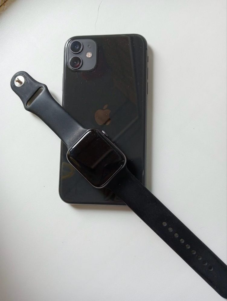 Продам или обмен Айфон и Apple Watch 5