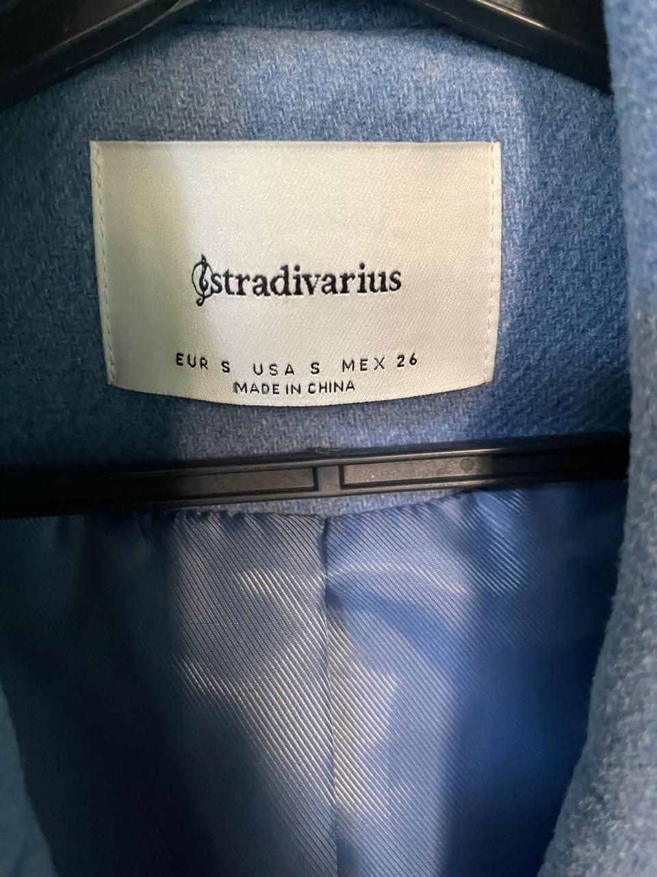 Stradivarius пальто  44