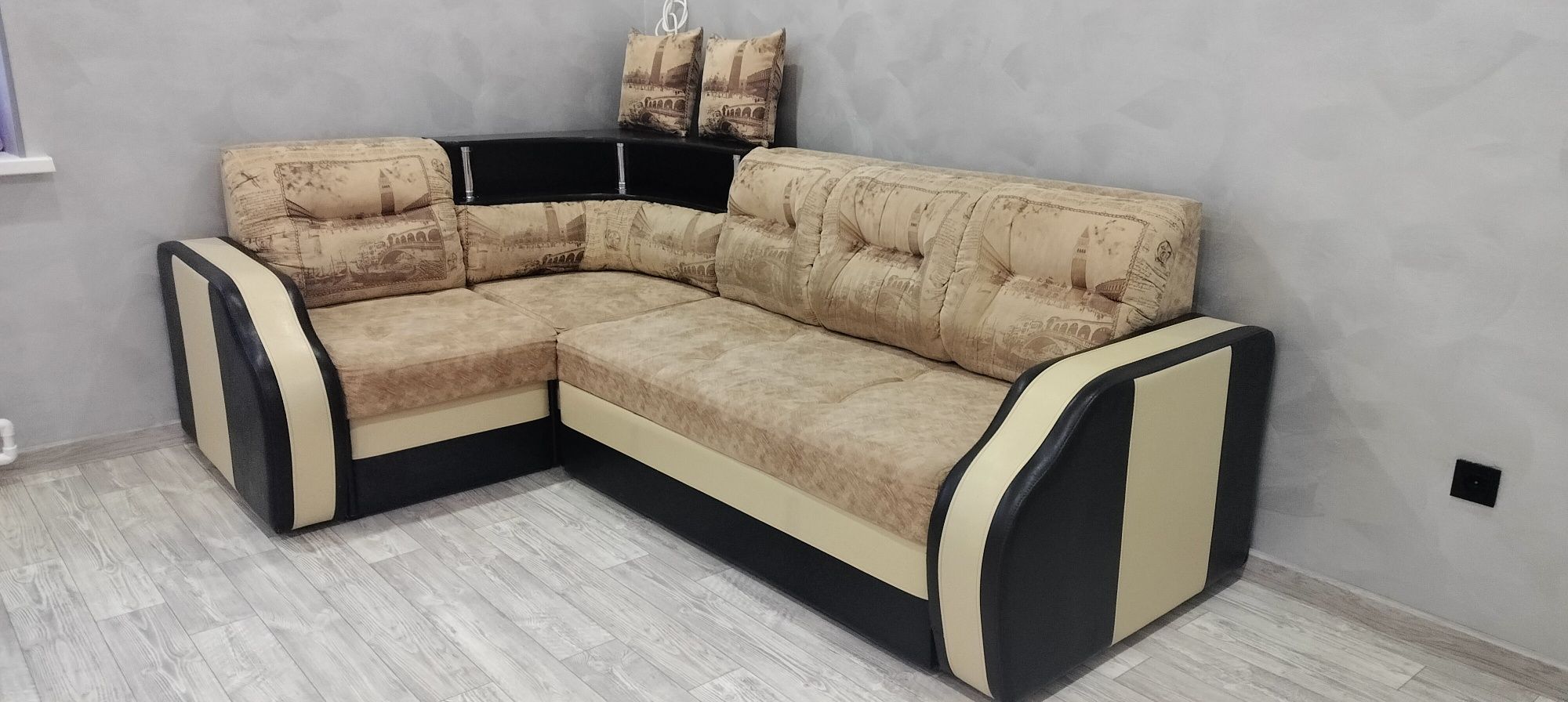 Продам диван б/у